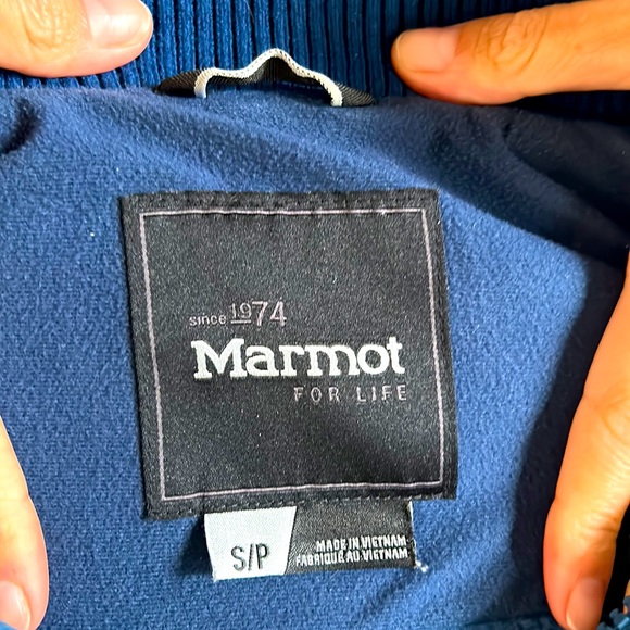 Marmot Fleece Jacket - Picture 3 of 5